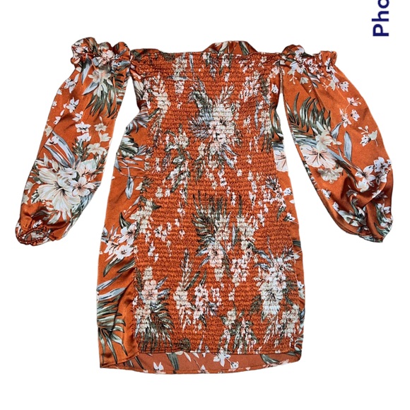 Mini Flower Dress - Picture 2 of 2